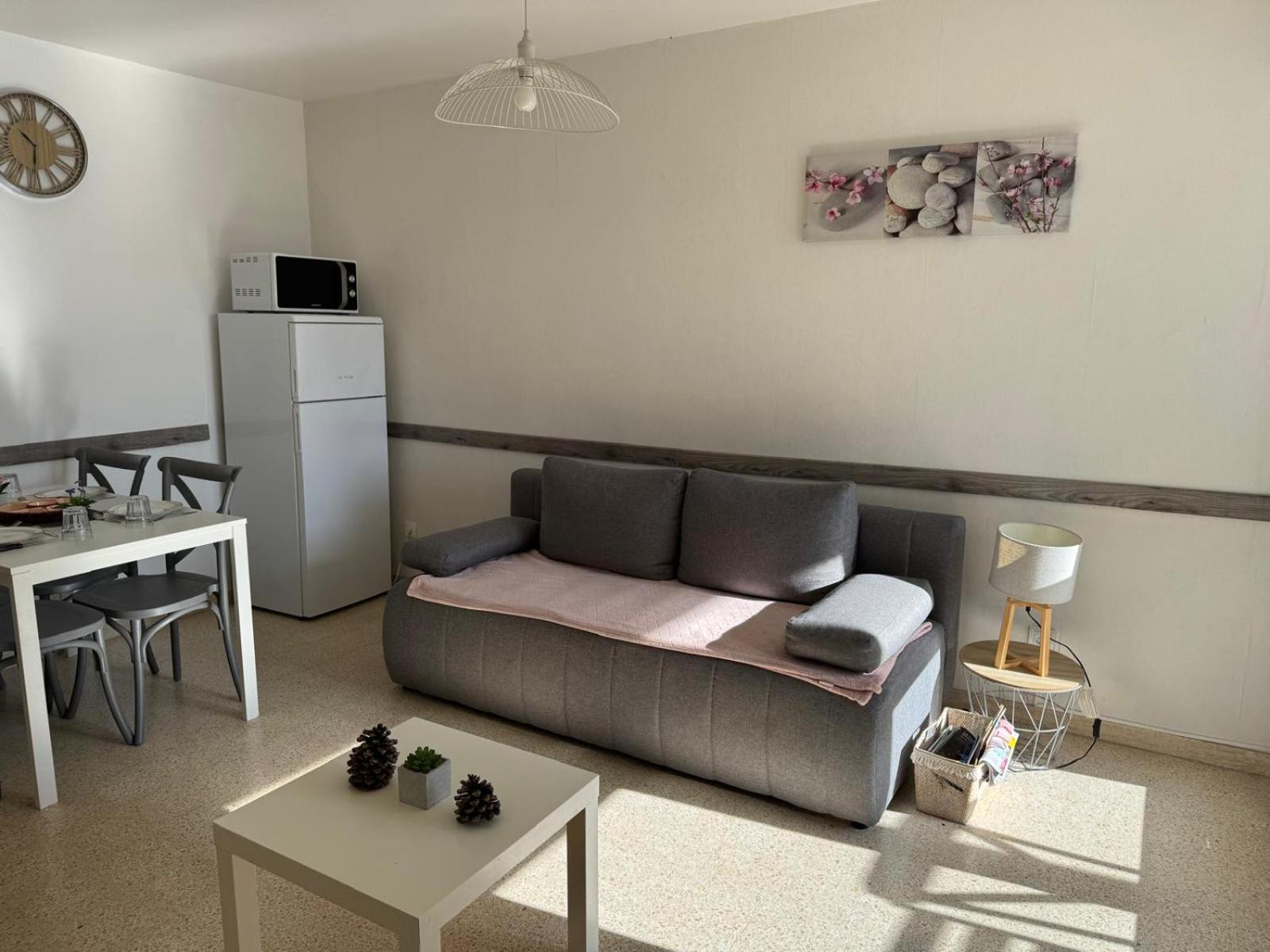 Sol-Y-Days Goelette, Agreable Appartement En Rdc Avec Parking, Proche Du Centre-Ville Et De La Plage Le Grau-du-Roi Exterior photo